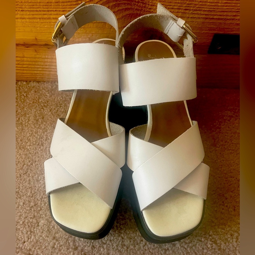 Free people wedge